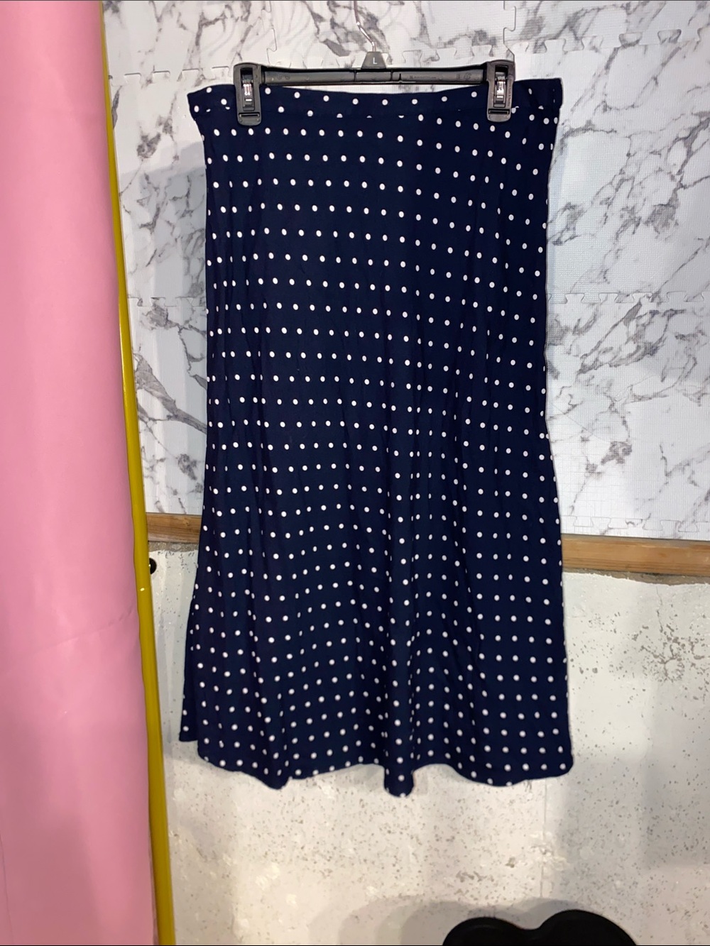 Old Navy Navy and White Polka Dot Skirt - Picture 3 of 7